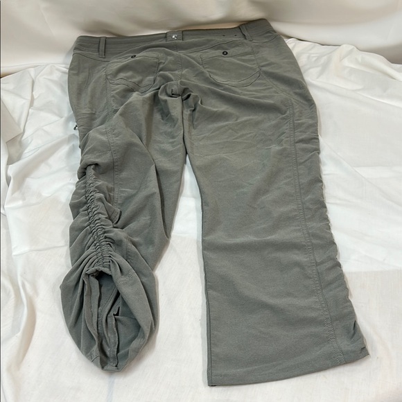 Kuhl Trekr Gray Hiking Outdoor Pants Size 16 Short - Picture 7 of 16